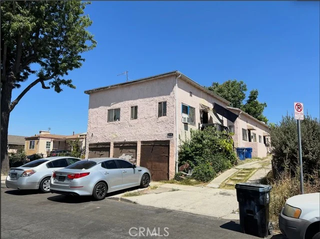 2737 Pomeroy St photo 2