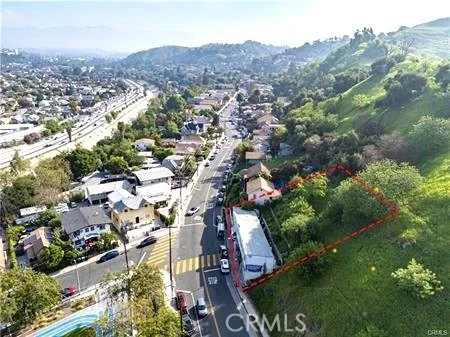 3374 Griffin photo 3