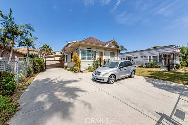 1125 Linden Avenue photo 2