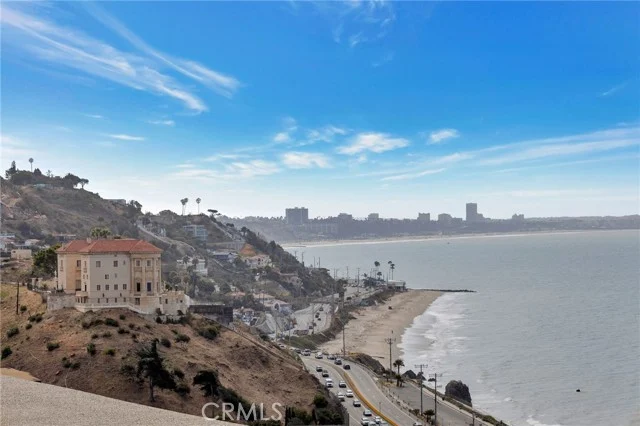 18203 Coastline #13, Malibu