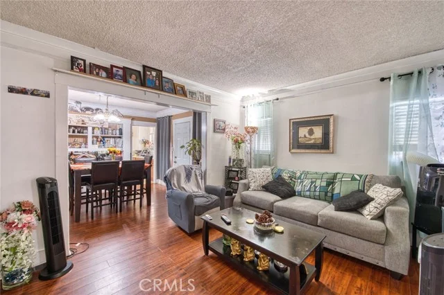 3982 S Gramercy photo 3