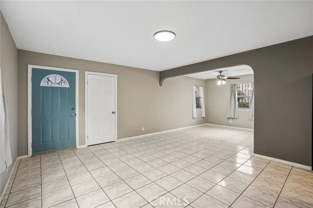 1503 W Adams photo 4