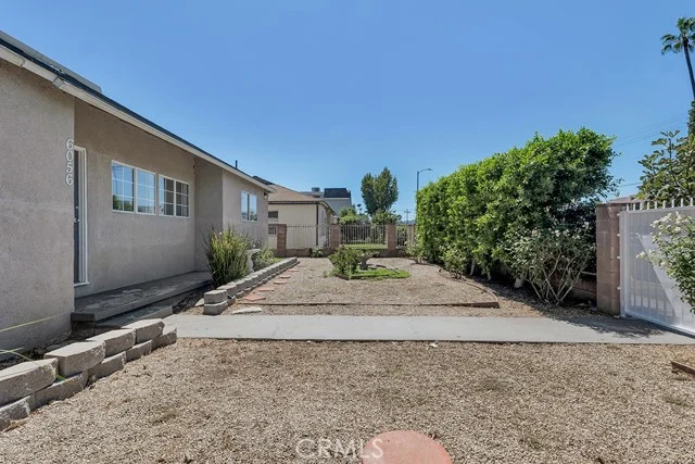 6056 Woodman Avenue photo 5