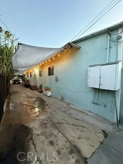 1457 W 25th photo 2