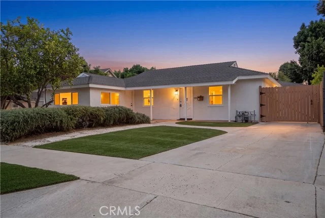 7337 Caldus Avenue, Van Nuys