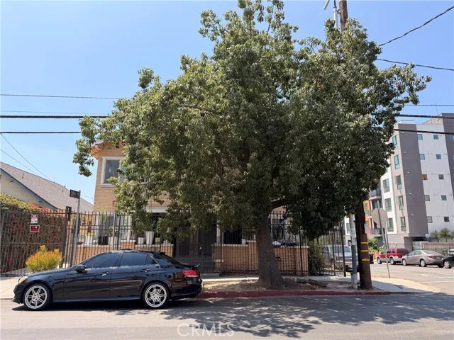 3106 San Marino photo 2