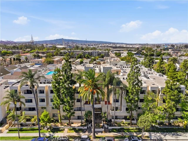 535 Magnolia #113, Long Beach