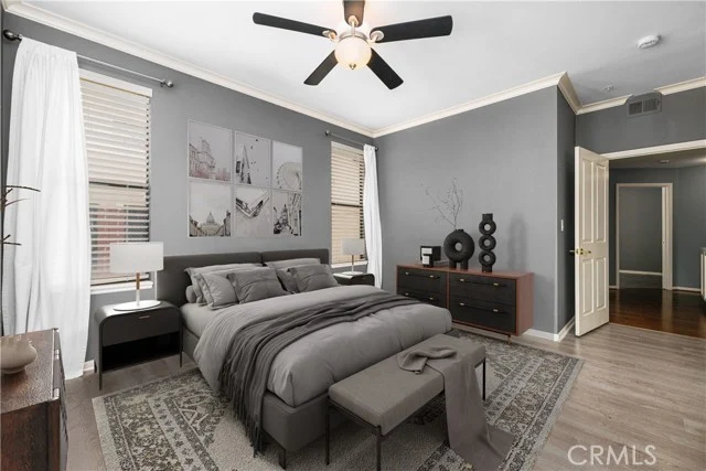 425 E Ocean #440 photo 3