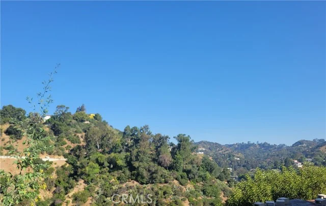 8220 Mannix photo 4