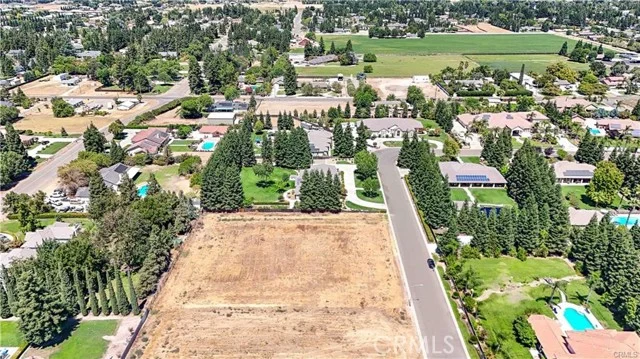 1371 Shady Cove Avenue photo 3