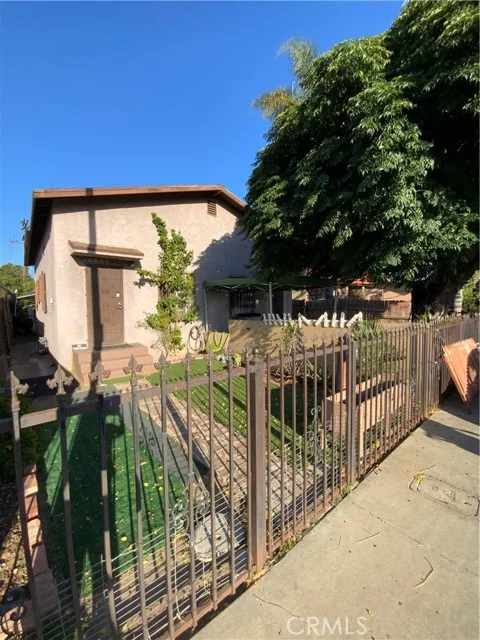 1150 S Augusta Avenue, Los Angeles