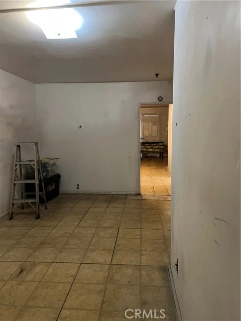 5301 Huntington Drive N photo 5