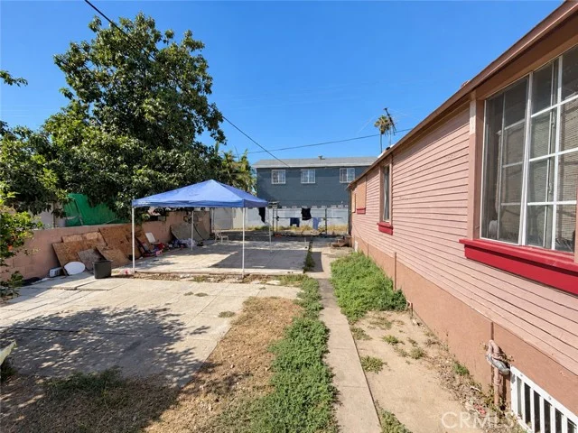 1457 W 37th Dr photo 5