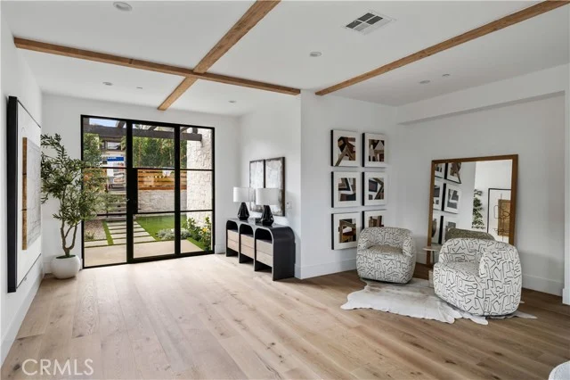 745 35th Street photo 2