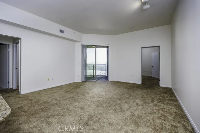 388 E Ocean Boulevard #1401 photo 3