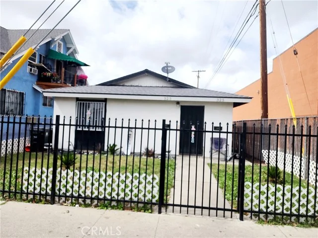 323 W 47th, Los Angeles
