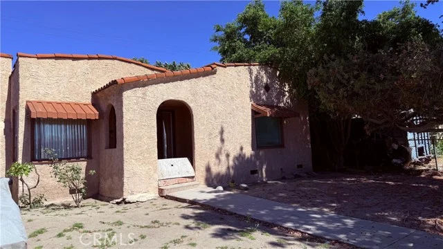 8772 Prince Avenue photo 2