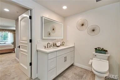 1598 Long Beach #407 photo 3