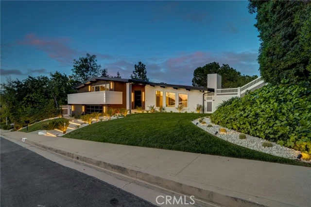 4140 Aleman Drive photo 2