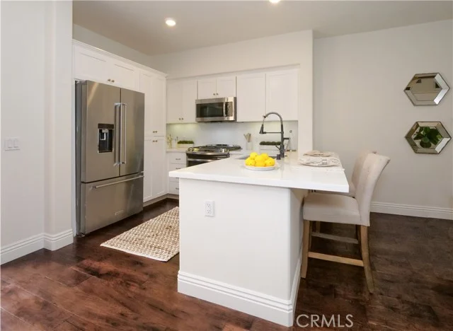 28220 Highridge #208 photo 5