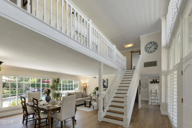 3948 Royal Glen Court photo 4