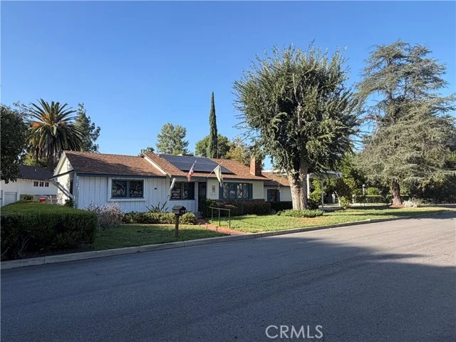 23141 Gonzales photo 2