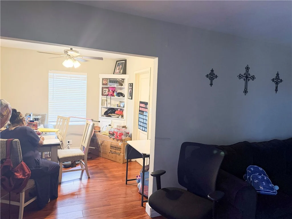 2032 Cullivan Street photo 4