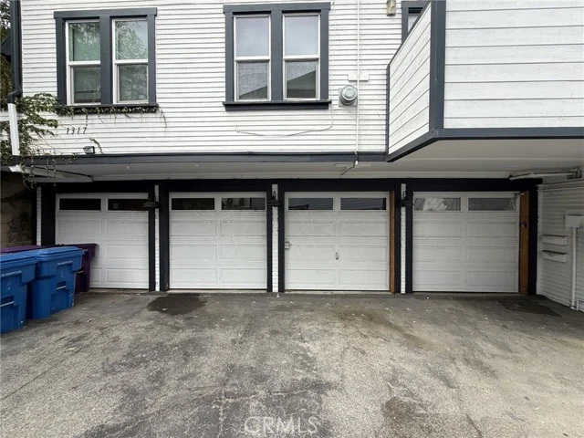 1315 Park Avenue photo 4
