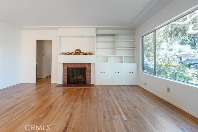 2408 W 157th photo 4