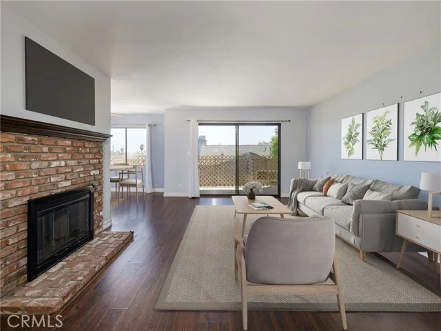 356 Virginia Street #304 photo 2