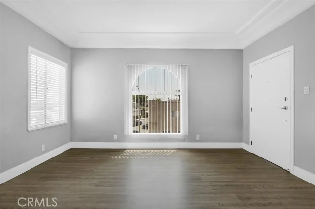 1211 Magnolia Avenue photo 5