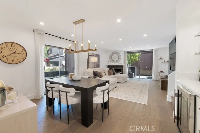 21931 Burbank Boulevard #25 photo 5