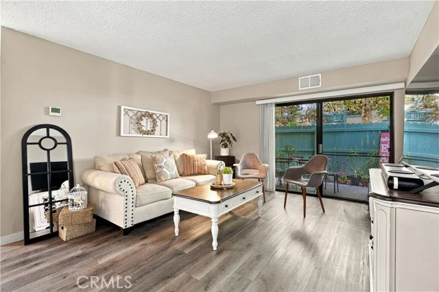 20435 S Vermont Avenue #7 photo 3