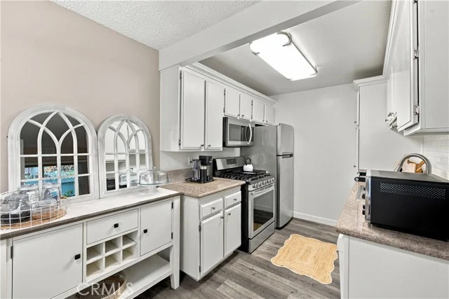 20435 S Vermont Avenue #7 photo 4