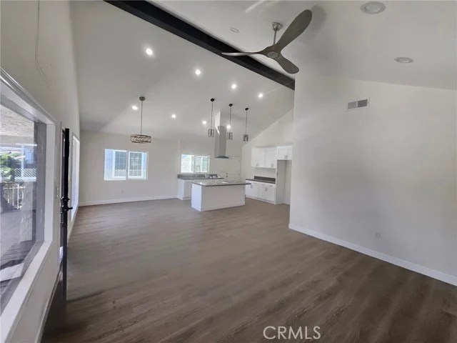 845 W 56th Street photo 1