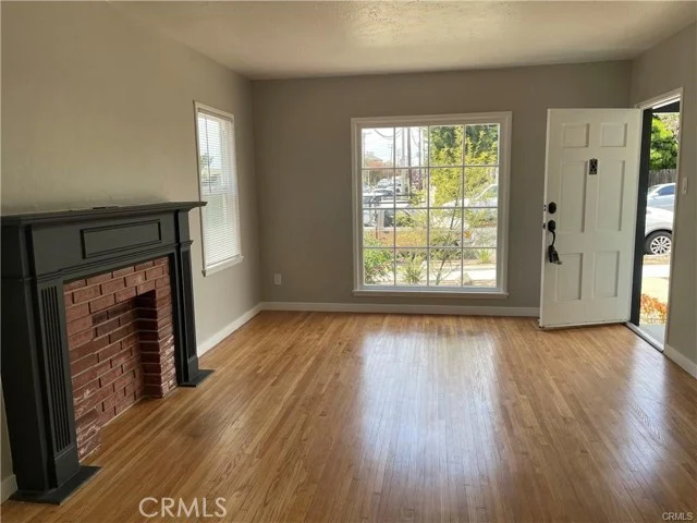 1334 Mira Mar photo 3