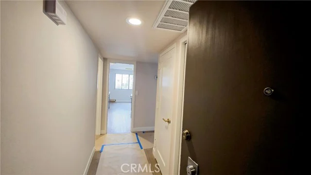 7250 Franklin photo 2