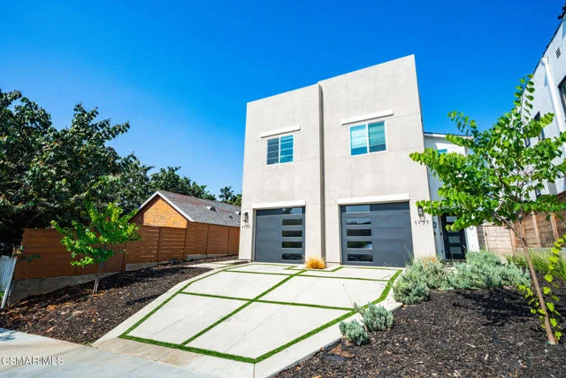 1135 N Commonwealth Avenue, Los Angeles