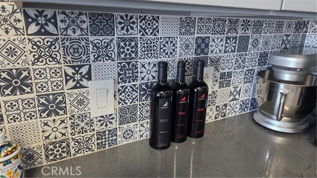 488 E Ocean #1607 photo 5