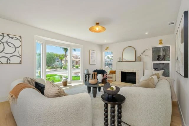 4144 Le Bourget Ave photo 4