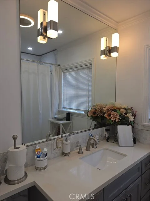11703 Wilkie photo 3