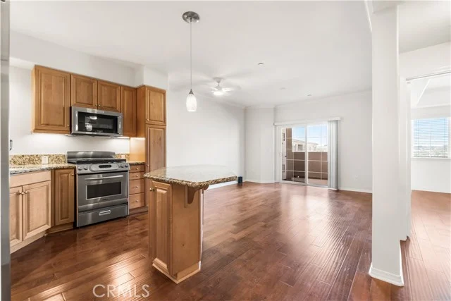 21345 Hawthorne Boulevard #415 photo 4