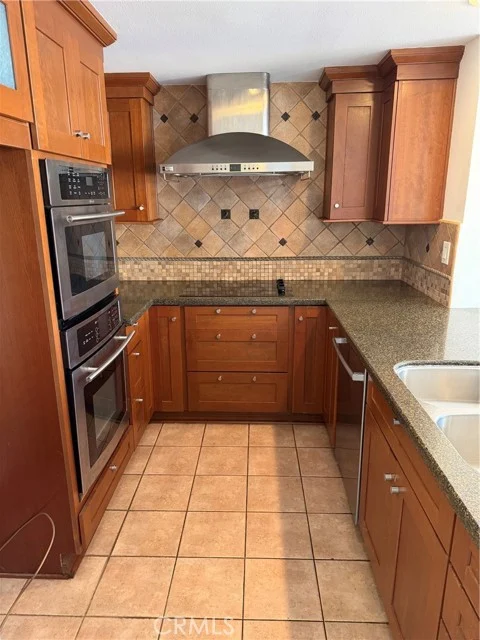 700 E Ocean #808 photo 5