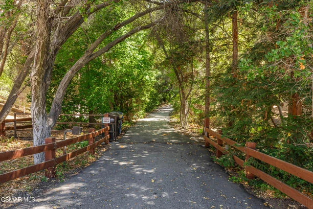 25820 Piuma Road, Calabasas