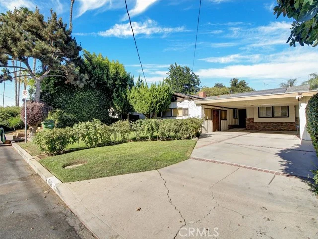 6928 Tobias Avenue photo 5
