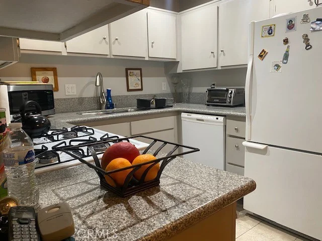 1432 West 227th Street #11 photo 3