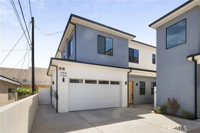 14806 Eastwood Avenue photo 2