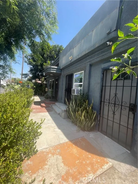 6214 S Western photo 4