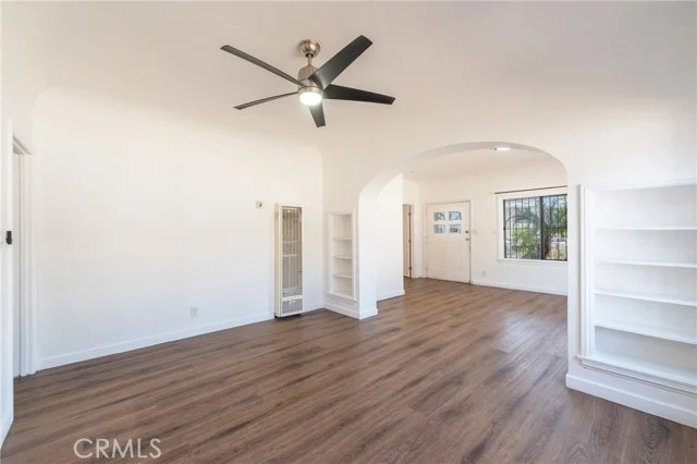 532 S Flower Street photo 5
