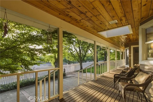 2591 Giannini Road photo 4